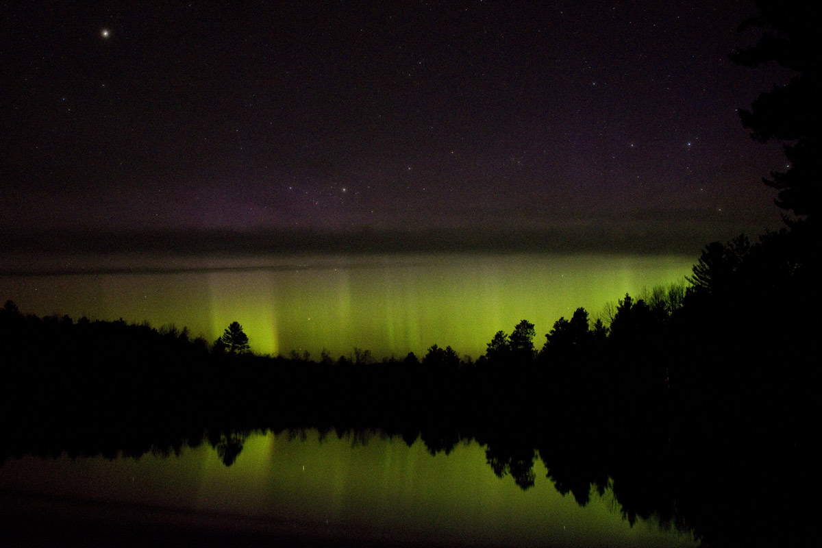 May 5, 2018       A bar of cloud separated the bright from the dim displays.