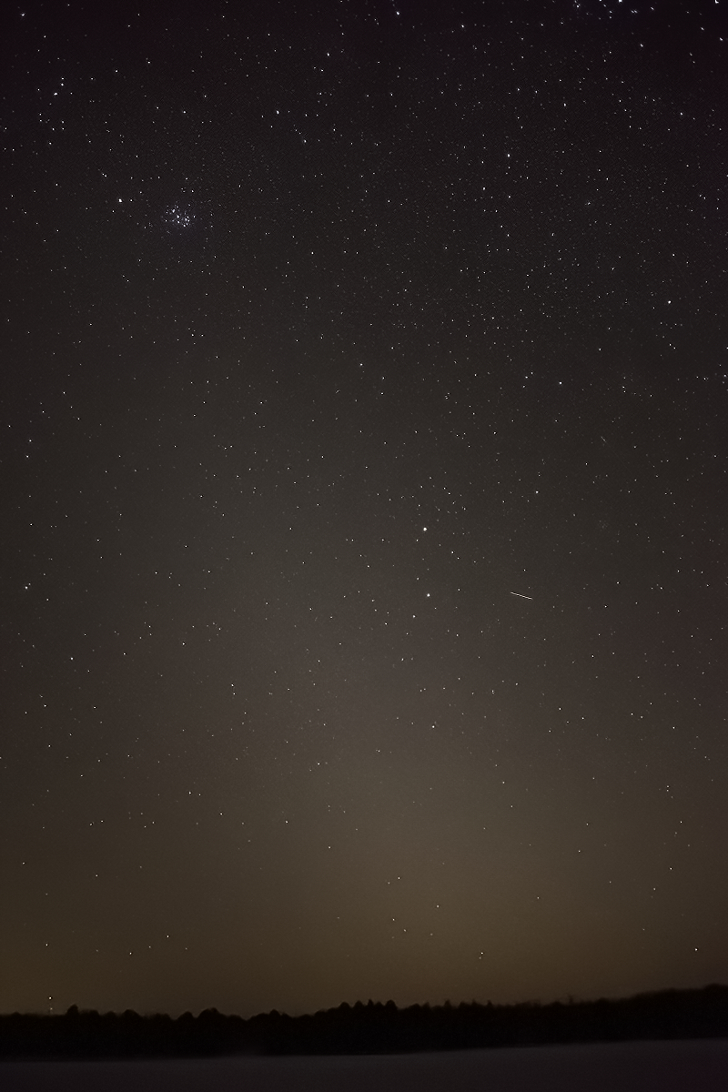 Mar. 7, 2021    Zodiacal Light is most visible near the equinox.