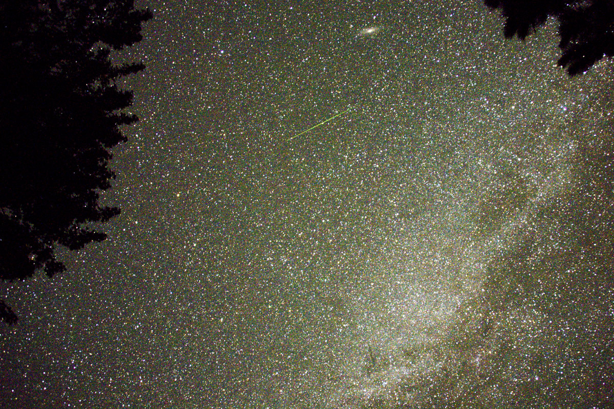 Aug. 15, 2021  The green colour characteristis of most meteors comes from the nickel metal being ionized in the upper atmosphere.