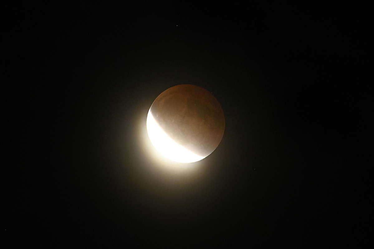 Finally, "moonlight" starts casting shadows on the ground again, In a few minutes, the full moon will be returned to full brightness (but it's time for bed!)